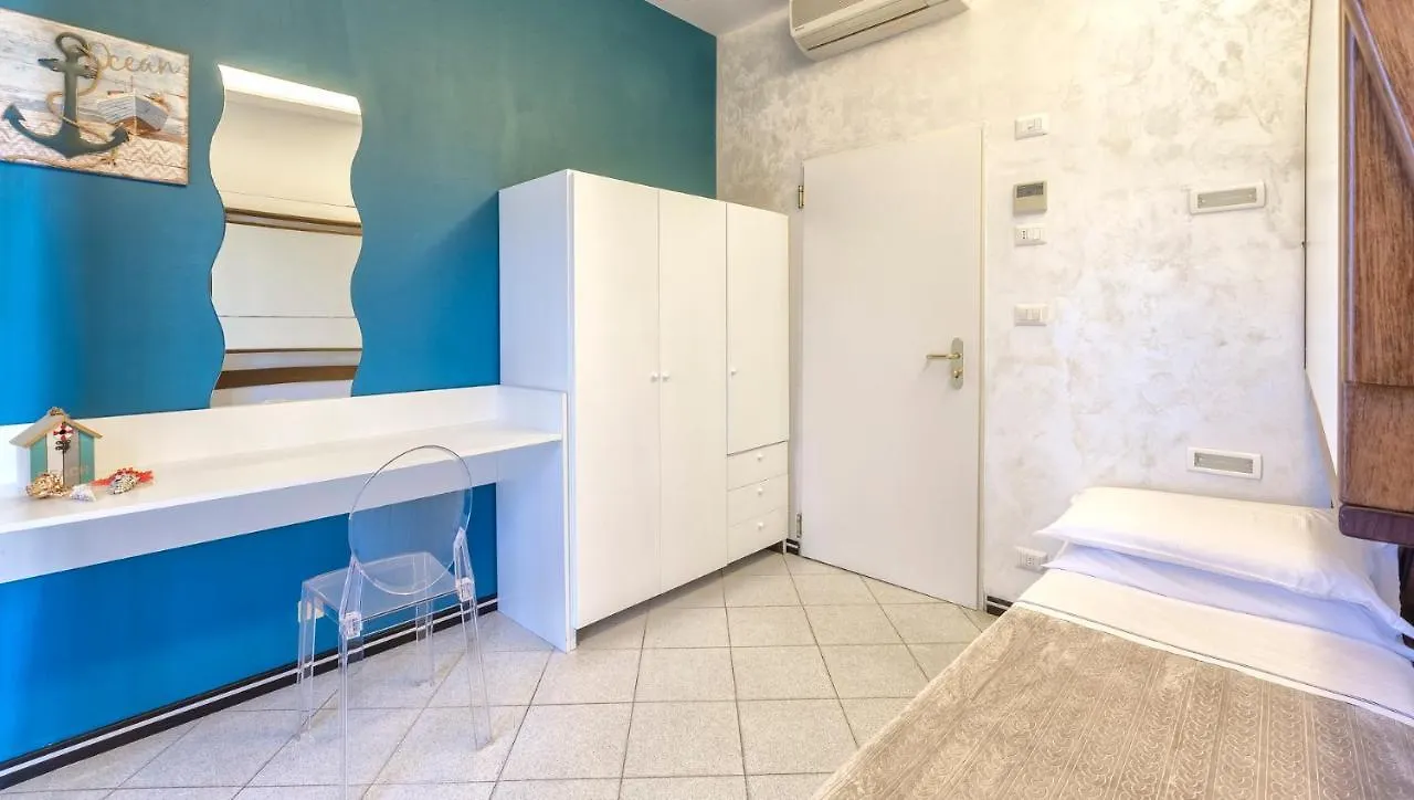 Hotel La Nidiola Riccione 2*,  Italie